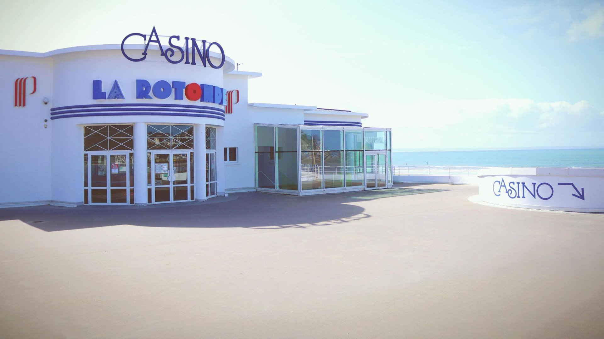 facade casino